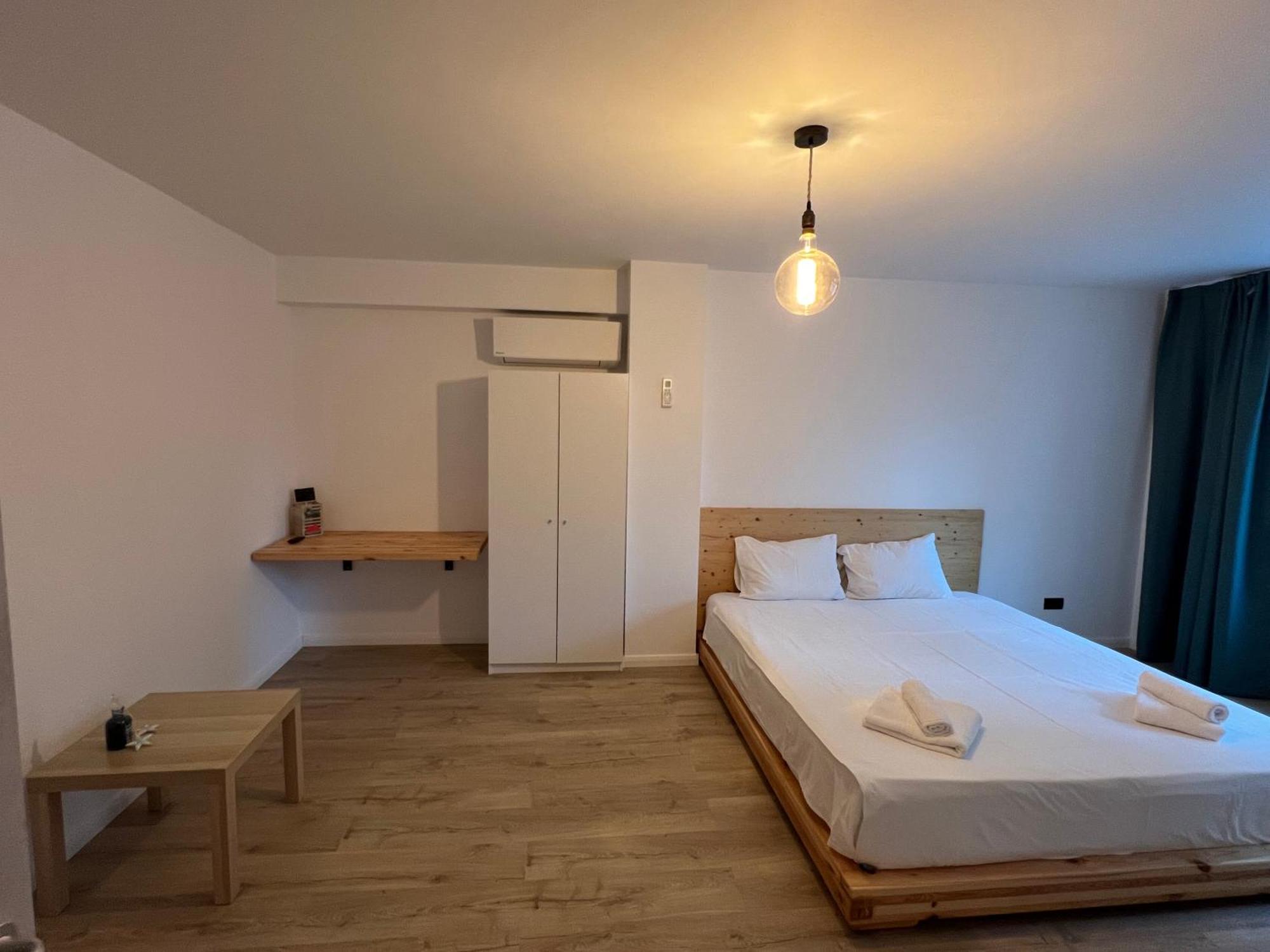 Ella Apart Apartment คอนสตันซา ภายนอก รูปภาพ